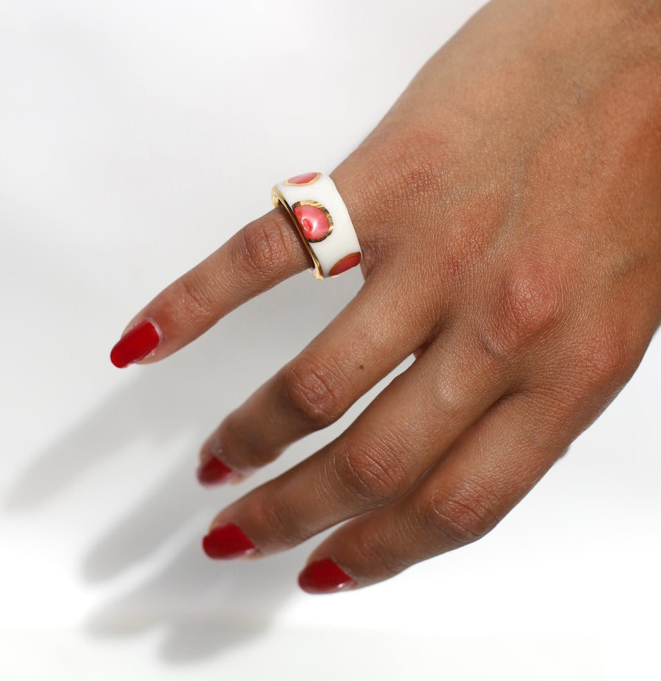 Bague en porcelaine et pois rouge or taille 47 fr
