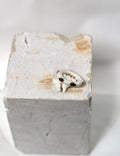 Une belle bague superposable en porcelaine fabriqué à la main en taille 55 fr