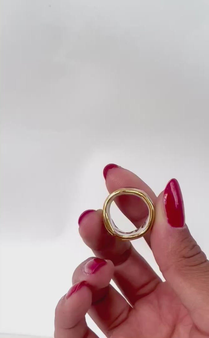 Bague en porcelaine pour petit doigt, motif pois noirs et or 
