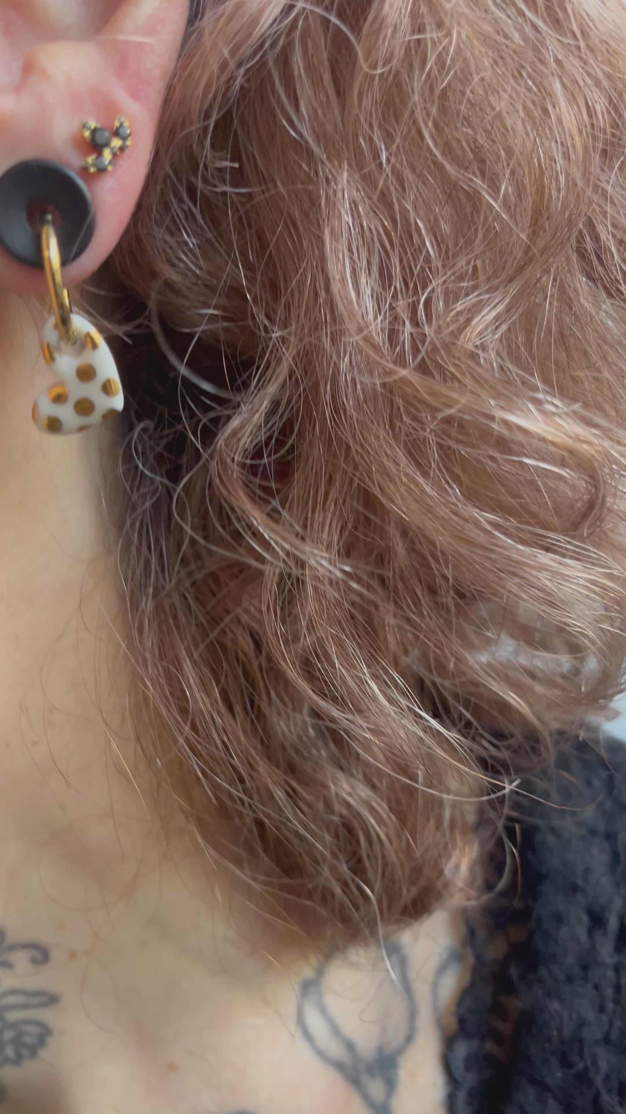 Mini Boucles d’oreilles ❤️ - en porcelaine et or - ARYA